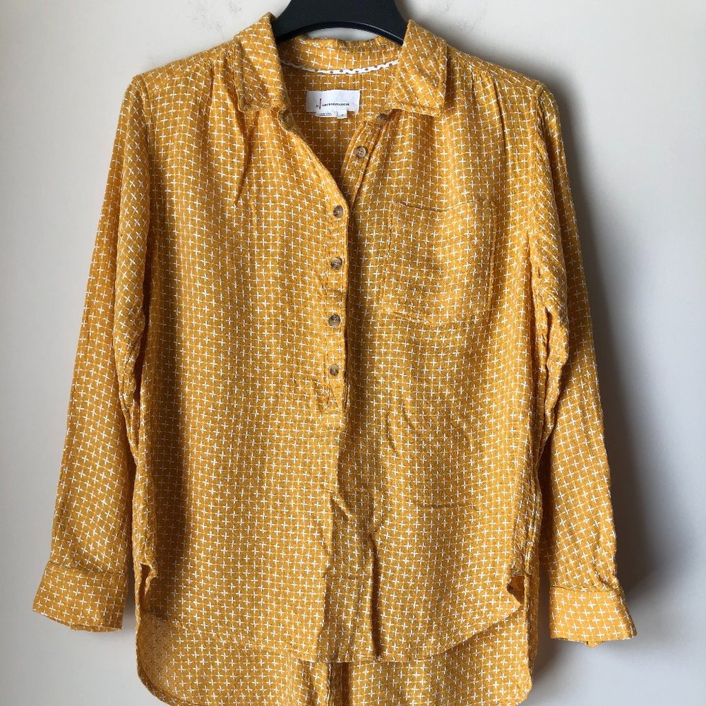 ANTHROPOLOGIE HIGH LOW TOP